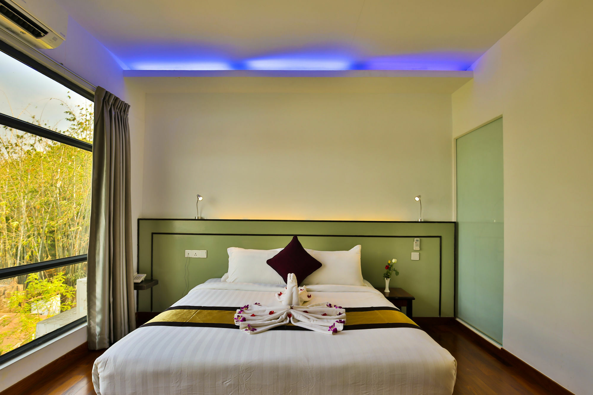 Sky View Hotel Rangoon Eksteriør billede
