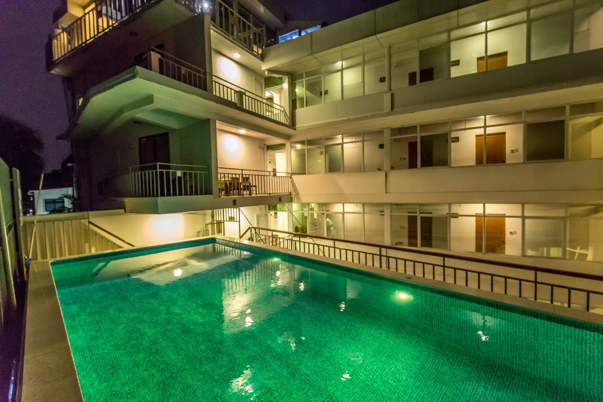 Sky View Hotel Rangoon Eksteriør billede