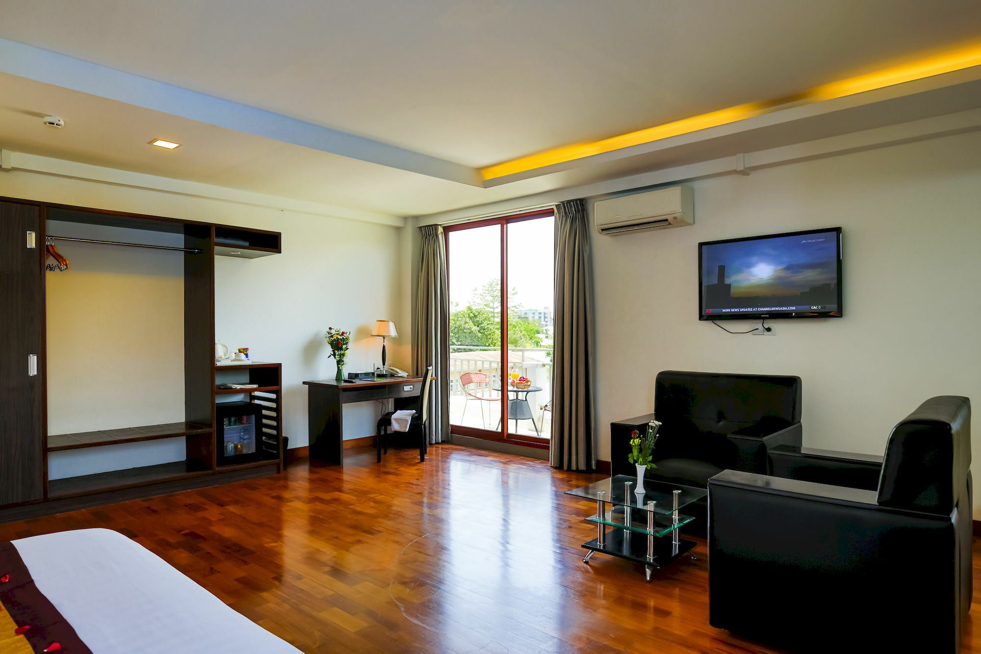 Sky View Hotel Rangoon Eksteriør billede
