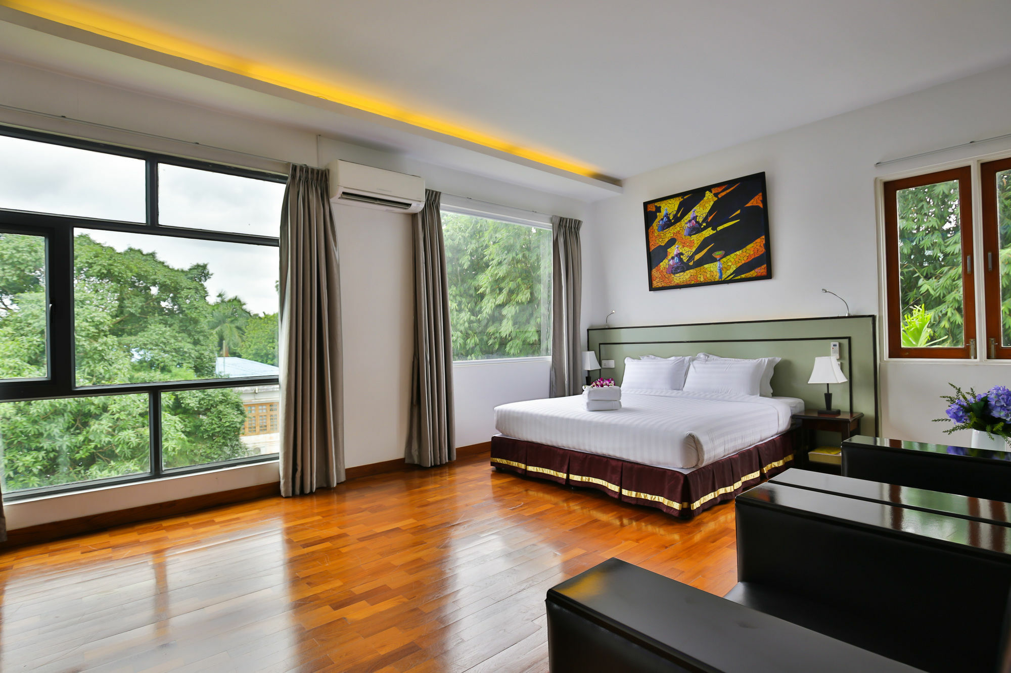 Sky View Hotel Rangoon Eksteriør billede